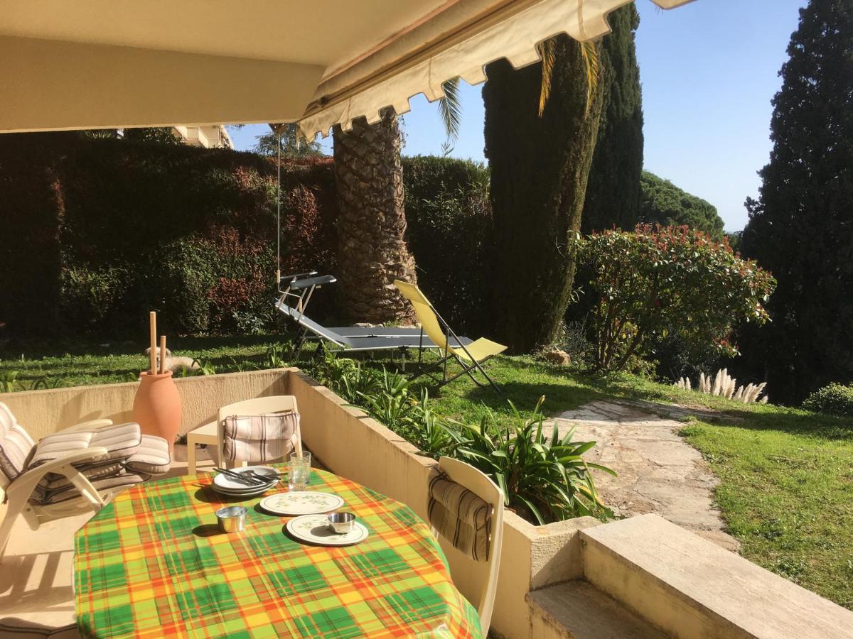 Clim Jardin Et Parking Prive -Piscine Tennis Et Park Vue Mer Grasse Exterior foto